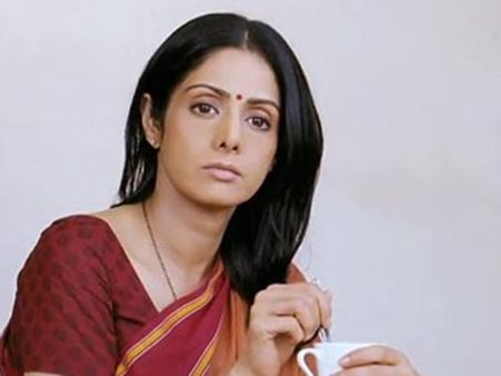 சுயநினைவை இழந்ததால் குளியல் தொட்டியில் விழுந்து இறந்தார் ஸ்ரீதேவி: துபாய் போலீஸ்