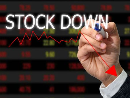 நீண்டகால மூலதன ஆதாய வரி அறிவிப்பு: பங்குச்சந்தையில் 5 லட்சம் கோடி ஸ்வாகா