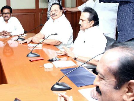 அனைத்துக்கட்சி கூட்டத்தில் நிறைவேற்றப்பட்ட 3 தீர்மானங்கள் இதோ!