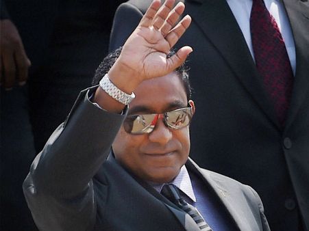 மாலத்தீவுக்கு அன்று ராணுவத்தை அனுப்பி ஆட்சி கவிழ்ப்பை முறியடித்த இந்தியா இன்று மவுனம் ஏன்?