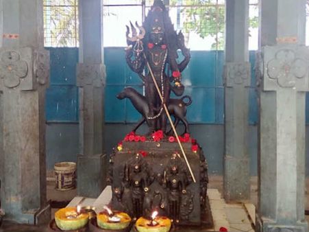 தாய், தாய்மாமன் உறவு பிரச்சினை தீர்க்கும் பைரவர்கள்