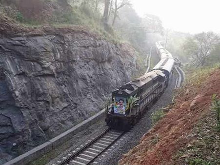 செங்கோட்டை - புனலூர் அகல ரயில் பாதையில்.. தாம்பரம் டூ கொல்லத்திற்கு சிறப்பு ரயில்!