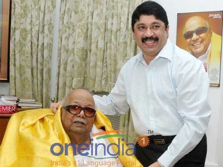 பிஎஸ்என்எல் வழக்கில் இருந்து விடுவிப்பு- கருணாநிதியிடம் வாழ்த்து பெற்ற தயாநிதி மாறன்