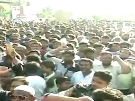 சென்னையில் ரஷ்ய துணை தூதரகத்தை முற்றுகையிட்டு ஆயிரக்கணக்கான முஸ்லீம்கள் போராட்டம்!