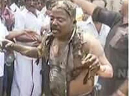 நியூட்ரினோ திட்டத்துக்கு எதிர்ப்பு.. வைகோ நடைபயண நிகழ்ச்சியில் மதிமுக தொண்டர் தீக்குளிப்பு.. பதற்றம்