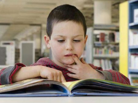 குழந்தைகளுக்கு நல்ல புத்தகங்களை வழங்கி புதனின் ஆசி பெறச் செய்யுங்கள்!