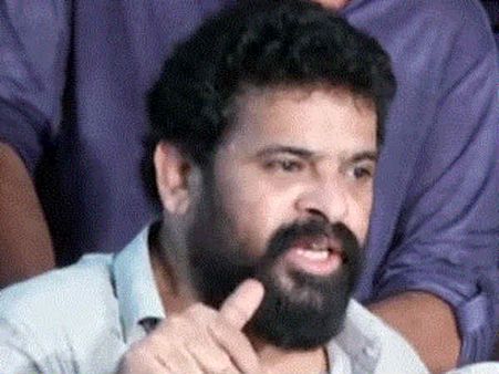 ரஜினியின் குரல் பாசிசத்தின் குரல்.. அமீர் கடும் தாக்கு