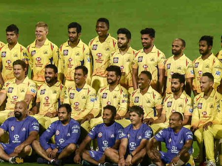 போராட்ட களேபரம்.. அவசரத்தில் அம்பயரை ஹோட்டலிலேயே விட்டு வந்த ஐபிஎல் நிர்வாகம்! தாமதமான டாஸ்