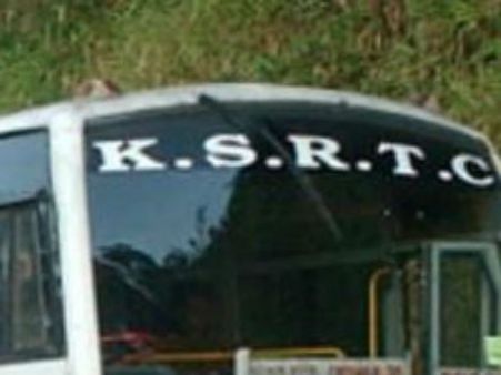 கடலூரில் கர்நாடக அரசு பேருந்து சிறைபிடிப்பு.. நாம் தமிழர் கட்சியினர் அதிரடி