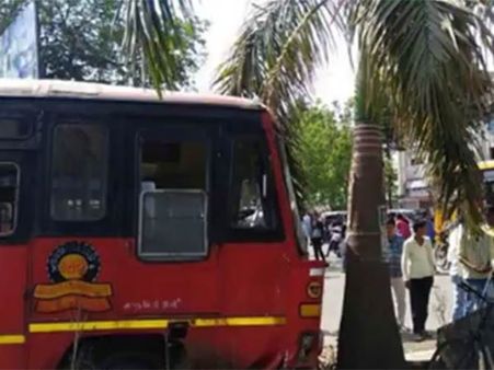 சொந்த ஊர் போகணும்.. பயணிகளுடன் அரசு பேருந்தை திருடிச் சென்ற இளைஞர் கைது!