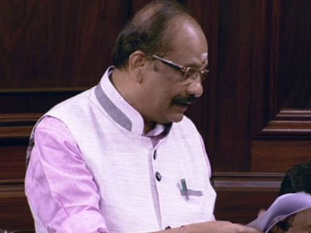 போனை ஆஃப் செய்துவிட்டு எம்.பி. பதவியை ராஜினாமா செய்த முத்துக்கருப்பன்.. ஏன் தெரியுமா?