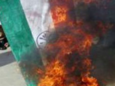 தேசியக்கொடியை எரித்து, சிதைக்கும் நபர்களுக்கு 3 ஆண்டுகள் சிறை: சென்னை ஆட்சியர் எச்சரிக்கை