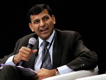 சீனாவுடன் ஒப்பிட்டால் இந்தியாவின் வளர்ச்சி கம்மிதான்-ரகுராம் ராஜன் 