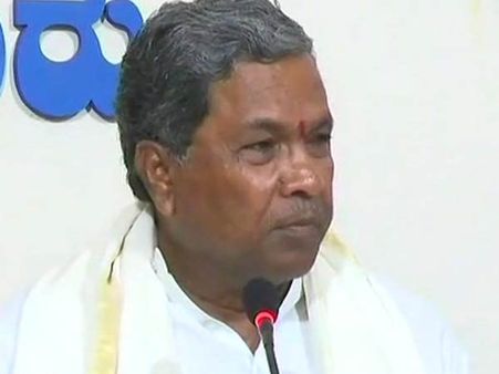 ஜேடிஎஸ் மதச்சார்பற்ற கட்சியா .. யார் சொன்னது ? : பத்திரிகையாளரை திணறடித்த சித்தராமையா