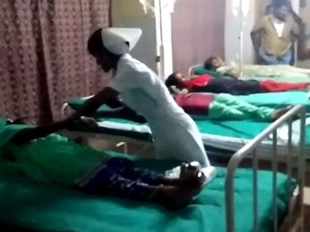 ஸ்ரீவில்லிப்புத்தூர் அருகே ஆசிரியை திட்டியதால் அரளிவிதை சாப்பிட்ட 5 மாணவிகளுக்கு தீவிர சிகிச்சை