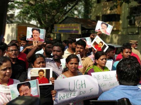 எஸ்.வி. சேகர் மீது நடவடிக்கை தேவை... தமிழிசை மன்னிப்பு கேட்க வேண்டும் - செய்தியாளர்கள் வலியுறுத்தல்