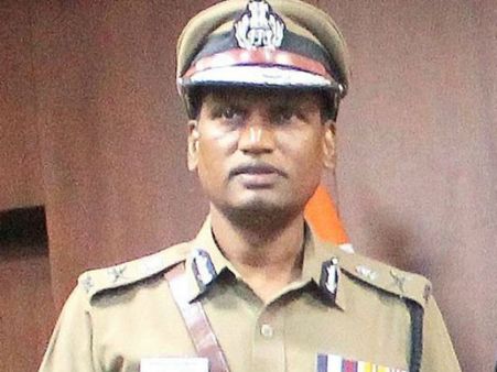 குட்கா மோசடி வழக்கு: தமிழக டிஜிபி ராஜேந்திரன் பதவிக்கு நெருக்கடி? தலைமை செயலருடன் திடீர் சந்திப்பு