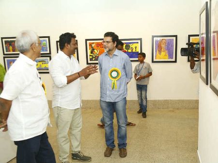 ஓவியம் நம் வாழ்க்கையையே மாற்றிவிடும் - மாணவர்களை ஊக்கப்படுத்திய ஓவியர் ட்ராட்ஸ்கி மருது..!