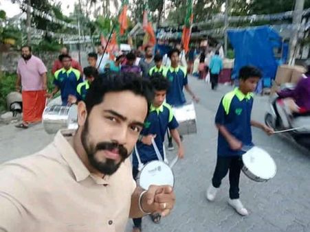 கத்துவா கொடூரத்துக்கு வக்காலத்து... கேரள வங்கி ஊழியர் டிஸ்மிஸ்!