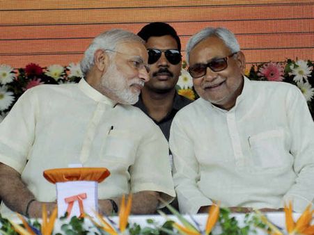 நிதீஷ் புண்ணியத்தால் பீகாரில் லாபமடையும் பாஜக .. ஏபிபி சர்வே