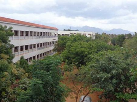 இழுத்து மூட அனுமதி கேட்ட 28 தமிழக பொறியியல் கல்லூரிகள்!