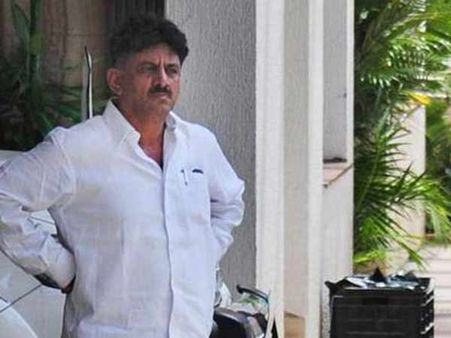 கருத்து வேறுபாடுகள் இருப்பது உண்மை.. அதை சரி செய்ய வேண்டும்.. போட்டுடைத்த டிகே சிவகுமார்