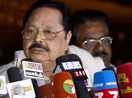 காவிரி வழக்கு: விவசாயிகள் சாவதைப் பற்றி கவலை இல்லாத அரசுகள் இருந்து என்ன பயன்? துரைமுருகன்