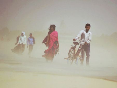 வட மாநிலங்களில் அடுத்த 72 மணி நேரத்திற்கு இடியுடன் கூடிய புழுதி புயல் வீசும்.. வானிலை மையம் வார்னிங்