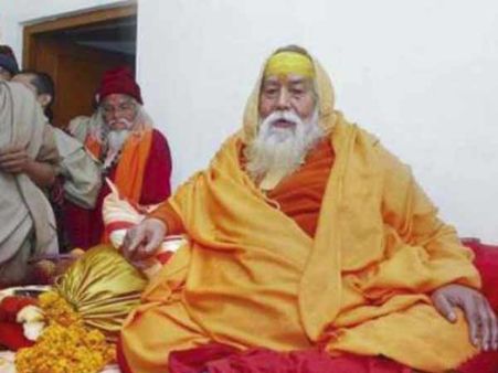 இந்து மதத்தை பாஜகவும், ஆர்எஸ்எஸ்ஸும் நாசம் செய்துவிட்டனர்.. துவாரகா சங்கராச்சார்யா பரபரப்பு