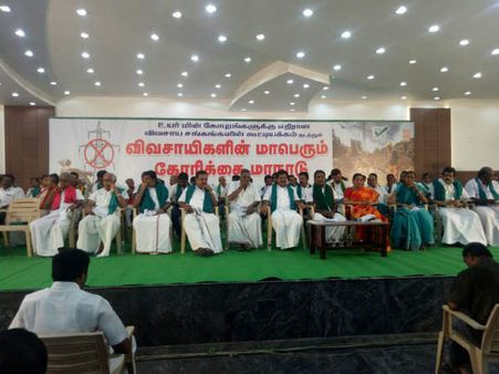 விளைநிலங்களில் உயர்மின்கோபுரம் அமைக்க விவசாயிகள் எதிர்ப்பு.. போராட்டம் வெடிக்கும் என எச்சரிக்கை