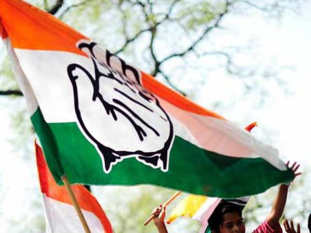 கர்நாடகா: முக்கியமான இடங்களில் காங்கிரஸுக்கு வெற்றி.. டைம்ஸ் நவ்- விஎம்ஆர் கணிப்பு