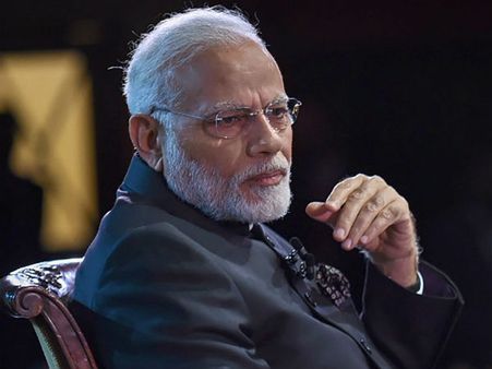 தமிழக முதல்வருக்கு நோ.. குஜராத் முதல்வருக்கு எஸ்.. அப்பாயிண்ட்மென்டில் பாரபட்சம் காட்டிய மோடி!