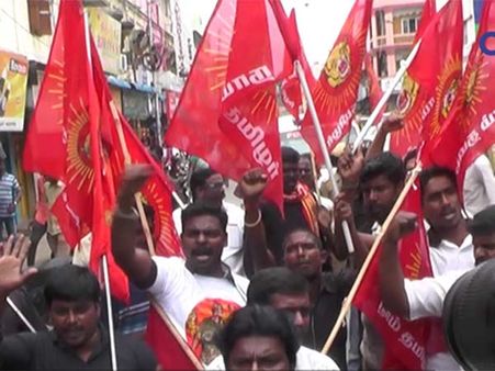 துப்பாக்கிச்சூட்டை கண்டித்து சீர்காழியில் சாலைமறியல்.. நாம் தமிழர் கட்சியினர் கைது