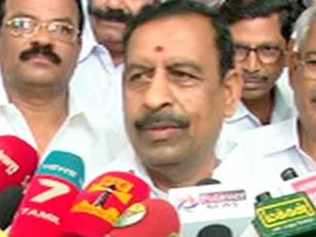 ரஜினிக்கு அரசியல் முதிர்ச்சி இல்லை... ஓஎஸ் மணியன் தாக்கு