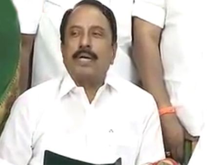 தமிழகத்தில் கல்வி மாவட்டங்கள் 120 ஆக அதிகரிப்பு.. அமைச்சர் செங்கோட்டையன் அறிவிப்பு!