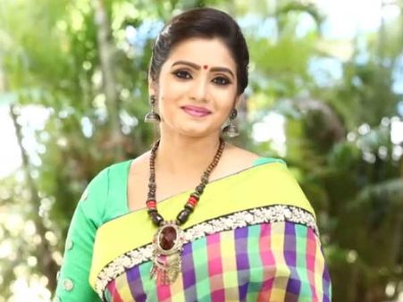 கல்யாணமாம் கல்யாணம்... சூர்யாவுக்கு அம்மாவான நாதஸ்வரம் மலர்!