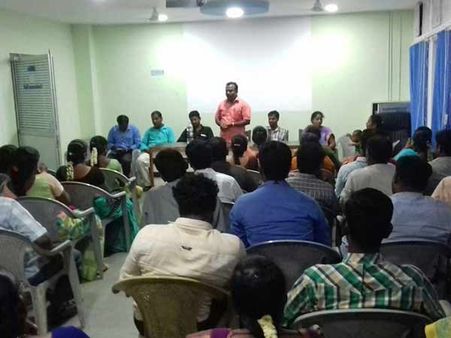 பணிநிரந்தரம் செய்ய அனைவருக்கும் கல்வி இயக்க தொகுப்பூதிய பணியாளர்கள் கோரிக்கை