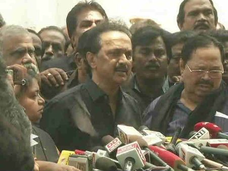 முதல்வர் பதவி விலகும் வரை சட்டசபை நிகழ்வில் திமுக பங்கேற்காது.. ஸ்டாலின் அறிவிப்பு