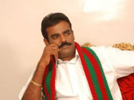 நீட் விஷயத்தில் மத்திய அரசிற்கு தமிழக அரசு துணை போயுள்ளது: தனியரசு குற்றச்சாட்டு