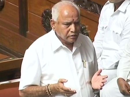 பரபரப்பான சூழலில் அமித்ஷாவுடன் போனில் அவசர ஆலோசனை நடத்திய முதல்வர் எடியூரப்பா!