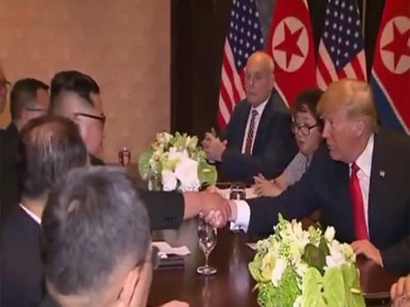 சிங்கப்பூரில் ட்ரம்ப்-கிம் வரலாற்று சிறப்பு மிக்க சந்திப்பு! 'டெர்ரிஃபிக்' உறவு.. ட்ரம்ப் அறிவிப்பு