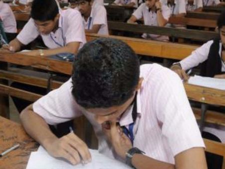 வேளாண் நுழைவு தேர்வு.. ஈரோடு மாணவருக்கு கோவையில் தேர்வு மையம் ஒதுக்கீடு