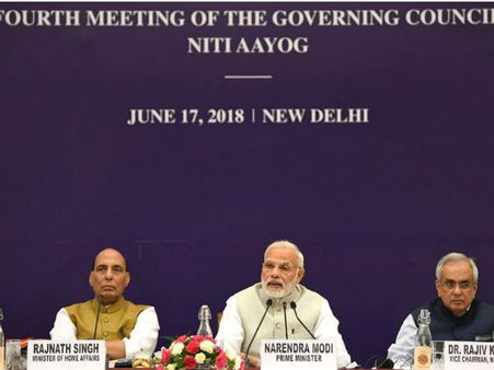 ​நாடாளுமன்றம், சட்டமன்றங்களுக்கு ஒரே நேரத்தில் தேர்தல்: நிதி ஆயோக் கூட்டத்தில் மோடி வலியுறுத்தல்!