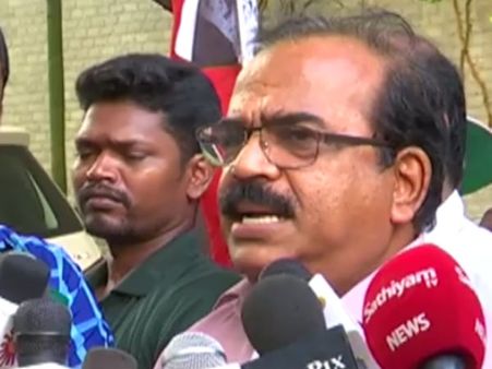 'மீண்டும் கலக்குவோம் தம்பி!' - ஆதரவாளரிடம் உருகிய நாஞ்சில் சம்பத்!