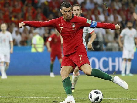 உலகக்கோப்பை கால்பந்து போட்டியில் தீவிரவாதிகள் தாக்குதல் நடத்த திட்டம்.. அமெரிக்கா வார்னிங்