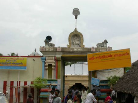 செல்வ செழிப்பையும் மன நிம்மதியும் தரும் சோமவார பிரதோஷம்!