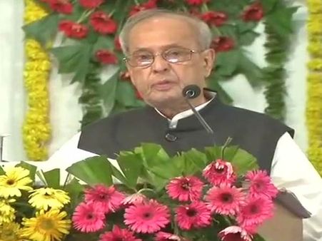 தேசத்தின் பன்முக தன்மையை மதிக்க வேண்டும்.. ஆர்எஸ்எஸ் விழாவில் பிரணாப் முகர்ஜி பேச்சு