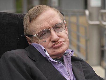 ஸ்டீபன் ஹாக்கிங் குரலை விண்வெளிக்கு அனுப்பும் விஞ்ஞானிகள்.. கருந்துளை நோக்கி செல்லும் ஒளி!