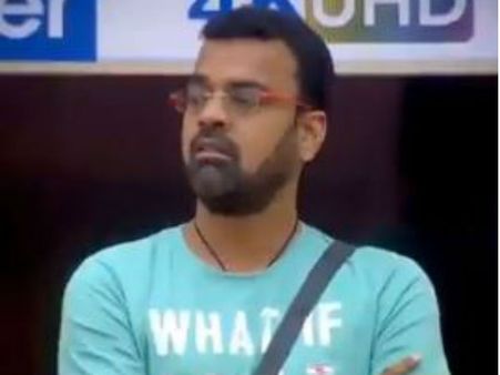 போகிற போக்க பார்த்தா ஸ்கிரிப்ட் அப்படிதான் இருக்கும்னு தோனுது! #பிக் பாஸ் 2