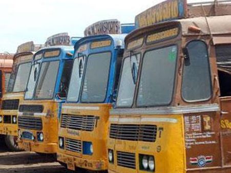 நாளை மறுநாள் முதல் லாரிகள் கால வரையற்ற வேலை நிறுத்தம்.. விலைவாசி உயரும் அபாயம்